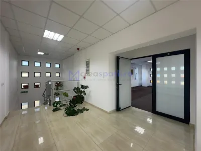 Spatiu birouri, sala conferinte, de la 83mp la 230mp, Parc Miroslava - foto 17