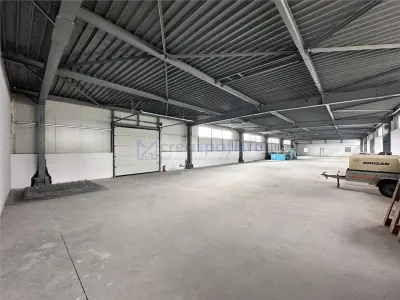 Hala Iasi CUG, de la 300mp la 944mp, langa Vama Iasi, Kaufland - foto 15