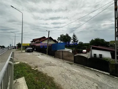 Spatii comerciale de la 30mp la 300mp, sos. Pacurari, zona Apan - foto 7