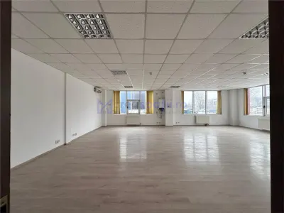 Spatiu birouri vad comercial zona Metro Bratuleni de la 250mp la 500mp - foto 12