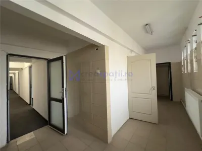 Spatii birouri Iasi Baza Trei, de la 80mp la 158mp, zona Carrefour - foto 11