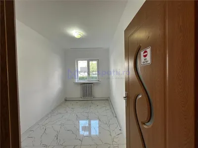 Spatiu comercial, 58mp, bd. Dacia, in statie, Zimbru - foto 11