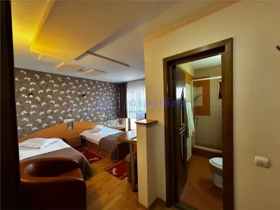 Pensiune profitabila la Varatec, 683mp - foto 14