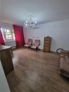 Apartament 2 camere  str Tudor Vladimirescu Alexandria - foto 4