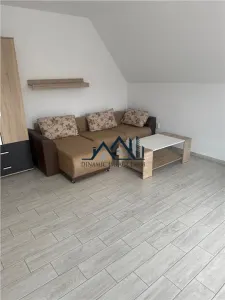 ichiriere studio , Strada Christian Pomarius nr. 7 din Brașov (zona Tractorul, aproape de Coresi Shopping - foto 13