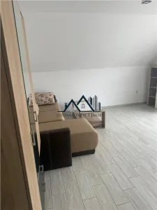 ichiriere studio , Strada Christian Pomarius nr. 7 din Brașov (zona Tractorul, aproape de Coresi Shopping - foto 16
