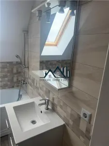 ichiriere studio , Strada Christian Pomarius nr. 7 din Brașov (zona Tractorul, aproape de Coresi Shopping - foto 6