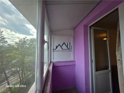 Garsonieră de vanzare decomandată strada Octavian Goga cartierul Tracorul - foto 6