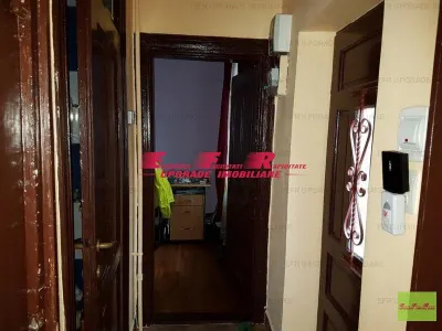 EFR UPGRADE - Casa cocheta (parter si curte) inchiriere zona str Gherghel - Domenii - foto 7