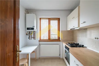Apartament 3 camere zona Libelula de inchiriat - foto 2