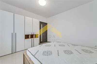 Apartament cu 3 camere tip Penthouse de inchiriatzona Bujac - foto 8