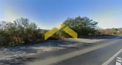 Teren 4000 mp intravilan de vanzare localitatea Barzava - foto 3
