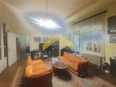 Casa 5 camere de vanzare centrul Aradului - foto 2