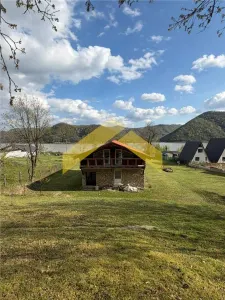 Cabana din piatra de codru si busteni pe Clisura Dunarii, Caraș-Severin - foto 19