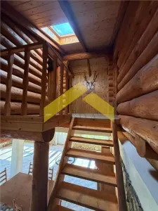 Cabana din piatra de codru si busteni pe Clisura Dunarii, Caraș-Severin - foto 22