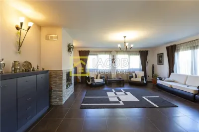 Vila cu 6 camere, 952 mp teren, Saucesti, Bacau - foto 5