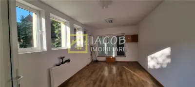 Spatiu comercial/birouri/cabinet kinetoterapie/cosmetic zona Banca Naționala Bacau - foto 2