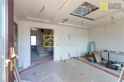 Casa la gri si teren 1070 mp, loc Dumbrava(Itesti), jud Bacau - foto 10