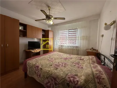 Apartament 3 camere decomandate – Str. Metalurgiei, Bacău - foto 5