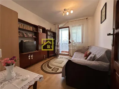 Apartament 3 camere decomandate – Str. Metalurgiei, Bacău - foto 6
