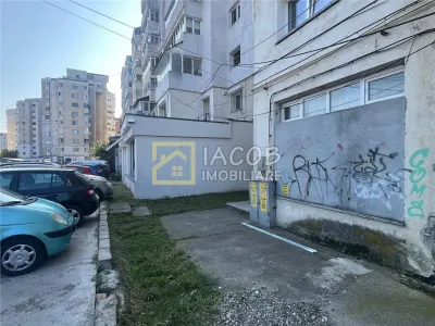 Spatiu comercial zona Parcul Catedralei Bacau - foto 18