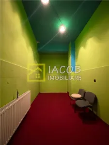 Spatiu comercial zona Parcul Catedralei Bacau - foto 8