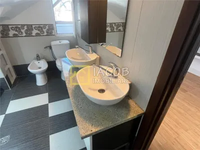 Casa de inchiriat in zona centrala a mun. Bacau, str.N. Titulescu - foto 11