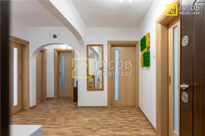Apartament 3 camere decomandate, central,str. 9 Mai Bacau - foto 15