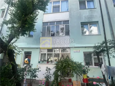 Apartament cu 3 camere, etajul 1, str. Milcov, Bacau - foto 3