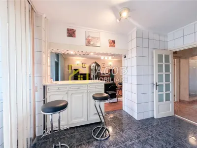Apartament spatios de 2 camere, de inchiriat – zona centrala, Str. 9 Mai, Bacau - foto 14