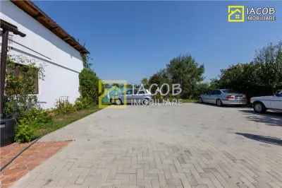 Vila/Pensiune D+P+E+M cu multiple functionalitati: locuit, HoReCa, turism, camin de batrani, Dumbrava Rosie, jud. Neamt - foto 5