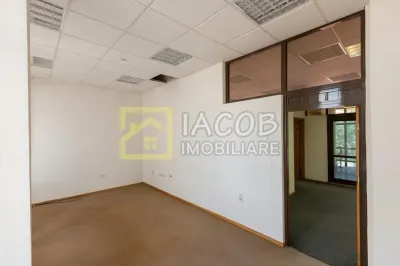 Spatiu comercial P+1, Buhusi, central, jud Bacau - foto 16