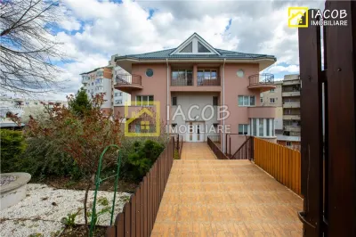 1/2 Duplex  S+D+P+2E, 455 mp in zona centrala a mun. Bacau - foto 17