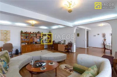 1/2 Duplex  S+D+P+2E, 455 mp in zona centrala a mun. Bacau - foto 21
