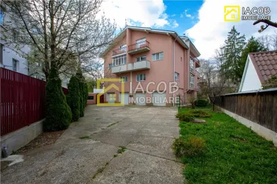 1/2 Duplex  S+D+P+2E, 455 mp in zona centrala a mun. Bacau - foto 7