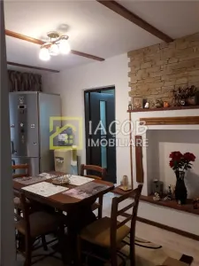 Apartament cu 3 camere, zona Milcov, Bacau - foto 2