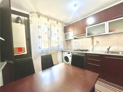 Apartament 3 camere decomandate, strada Martir Horia, Bacau - foto 2