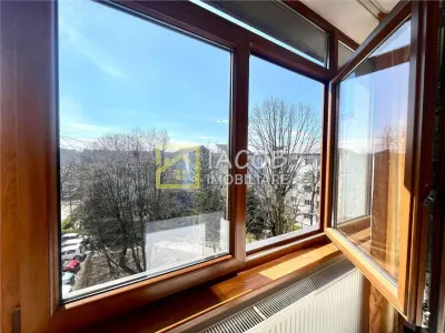 Apartament 3 camere decomandate, strada Martir Horia, Bacau - foto 16