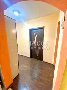 Apartament cu 3 camere decomandate, strada Alecu Russo Bacau - foto 15