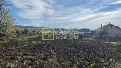 Teren intravilan 2554 mp, com. Prajesti, jud. Bacau - foto 12