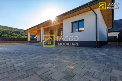 Casa noua premium in Hemeius - eleganta, confort si liniste, la doar 10 minute de Arena Mall - Hemeius