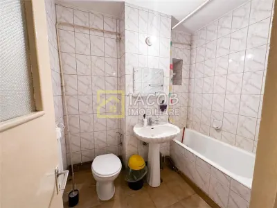 Garsoniera de inchiriat – ideala pentru birou | Zona Colegiului „Gheorghe Vrănceanu”, Bacău - foto 4