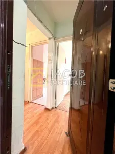 Apartament 3 camere, str. Stadionului, etaj 2 - foto 14