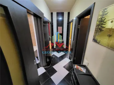 Inchiriere 2 camere Wellness Militari Residence - foto 6