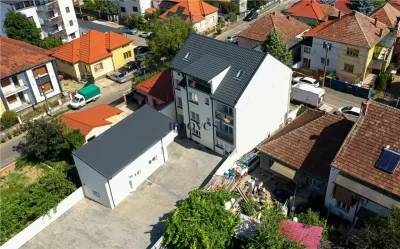 Apartament 3 Camere Semifinisat Titulescu - Satu Mare