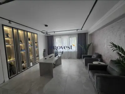 Casa premium de vanzare in Satu Mare | 330 mp | Teren 400 mp | Zona strazii Avram Iancu - foto 4