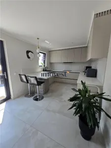 Casa premium de vanzare in Satu Mare | 330 mp | Teren 400 mp | Zona strazii Avram Iancu - foto 7