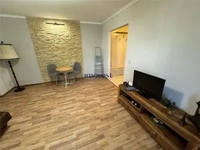 De inchiriat:Apartament cu 2 camere in zona Centrala - foto 6
