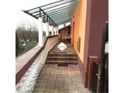 Casa  de vanzare - foto 2