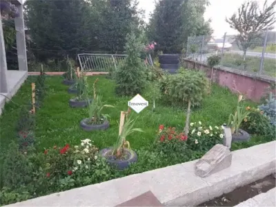 Casa de vanzare - foto 1